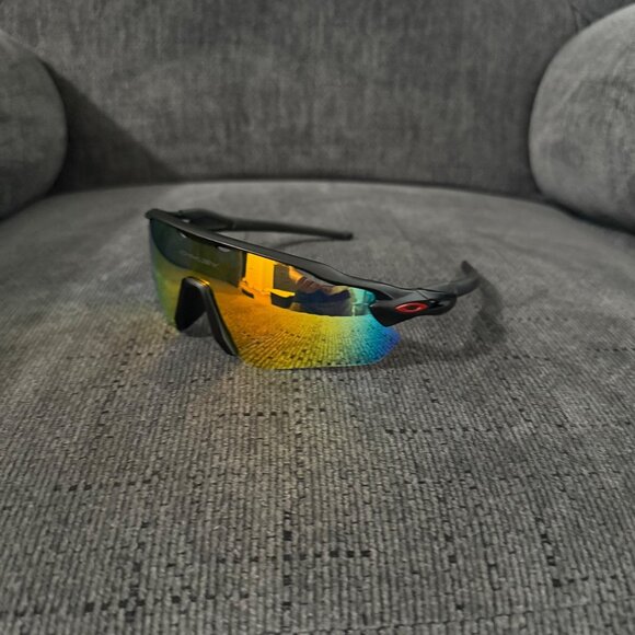 Oakley Radar EV PRIZM Polarized OO9208 - Picture 4 of 11
